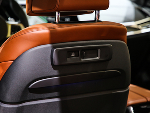 2019xDrive40i  M\(yn)(dng)b g