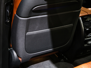 2019xDrive40i  M\(yn)(dng)b g