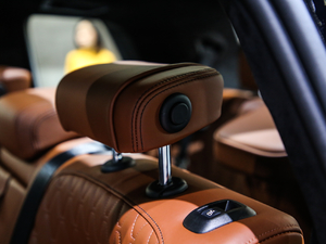 2019xDrive40i  M\(yn)(dng)b g