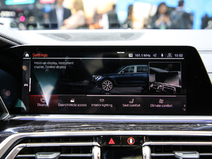 2019xDrive40i  M\b п؅^(q)