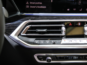 2019xDrive40i  M\b п؅^