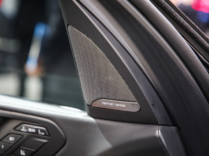 2019xDrive40i  M\b п؅^