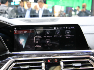 2019xDrive40i  M\b п؅^