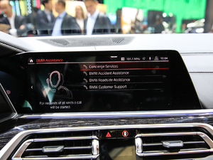 2019xDrive40i  M\b п؅^