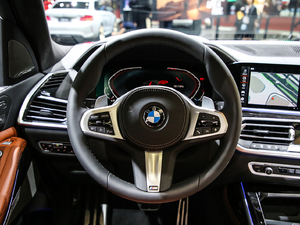 2019xDrive40i  M\b P