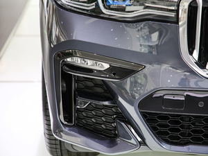 2019xDrive40i  M\b (ji)^