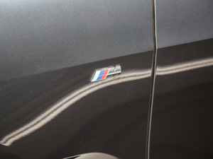 2019xDrive40i  M\b ^