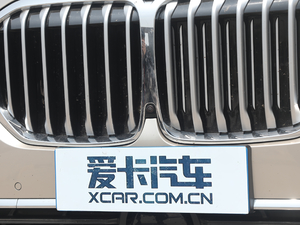 2019xDrive40i I Ab ^