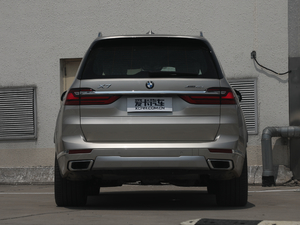 2019xDrive40i I Ab ^