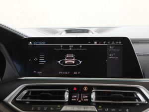 2019xDrive40i I Ab п؅^