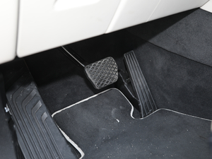 2019xDrive40i I Ab п؅^