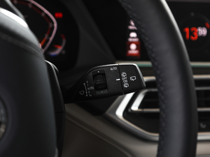 2019xDrive40i I Ab п؅^