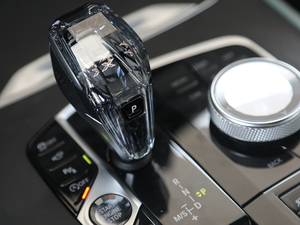 2019xDrive40i I Ab п؅^