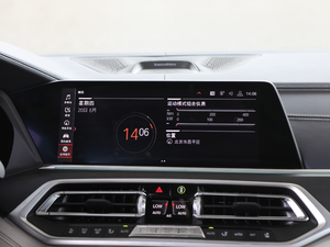 2019xDrive40i I Ab п؅^