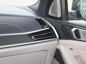 2019xDrive40i I Ab п؅^