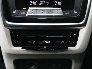 2019xDrive40i I Ab п؅^