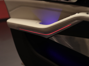 2019xDrive40i I Ab п؅^