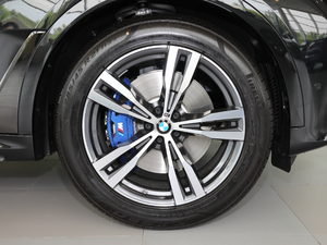 2019xDrive40i  M\b ݆Ȧ