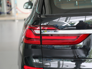 2019xDrive40i  M\b (x)(ji)^