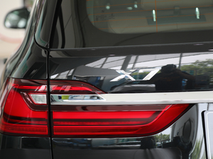 2019xDrive40i  M\b (x)(ji)^