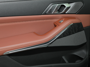 2019xDrive40i  M\(yn)(dng)b g