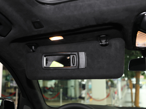 2019xDrive40i  M\b ꖰ壨