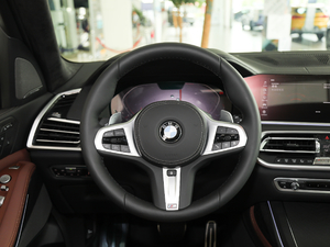 2019xDrive40i  M\b P