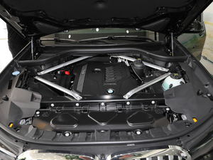 2019xDrive40i  M\b lәC