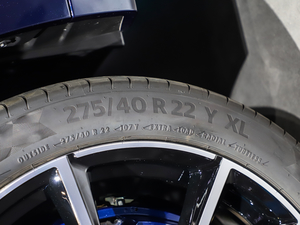 2019xDrive40i Ի M\b ^