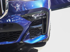 2019xDrive40i Ի M\b ^