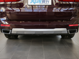 2019xDrive40i Ի Ab Ś