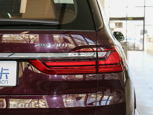 2019xDrive40i Ի Ab β