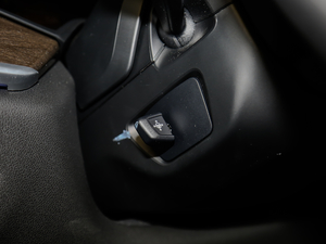 2019xDrive40i Ի Ab g