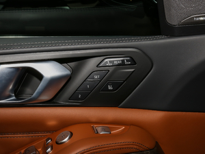 2019xDrive40i Ի Ab g