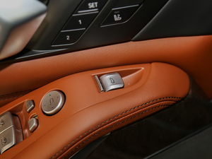 2019xDrive40i Ի Ab g