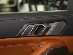 2019xDrive40i Ի Ab g