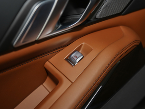 2019xDrive40i Ի Ab g