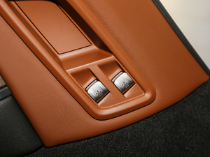 2019xDrive40i Ի Ab g