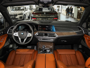 2019xDrive40i Ի Ab ȫ