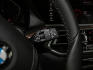 2019xDrive40i Ի Ab п؅^