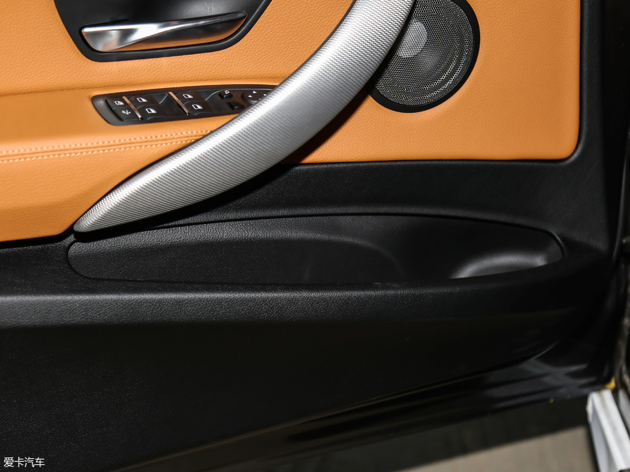 2019R3ϵGT 320i M \