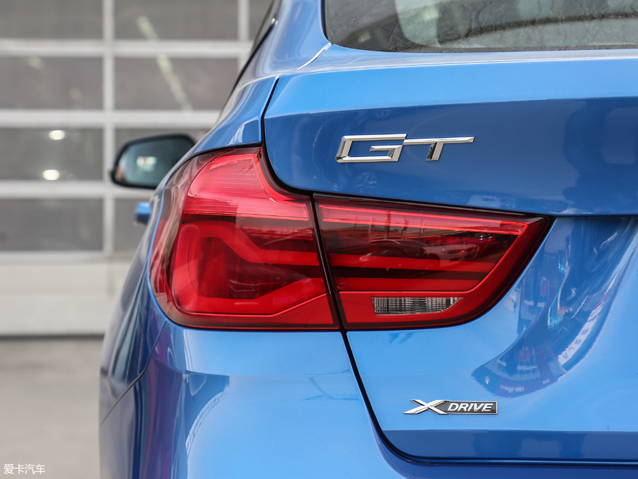 2019R3ϵGT 330i xDrive M \