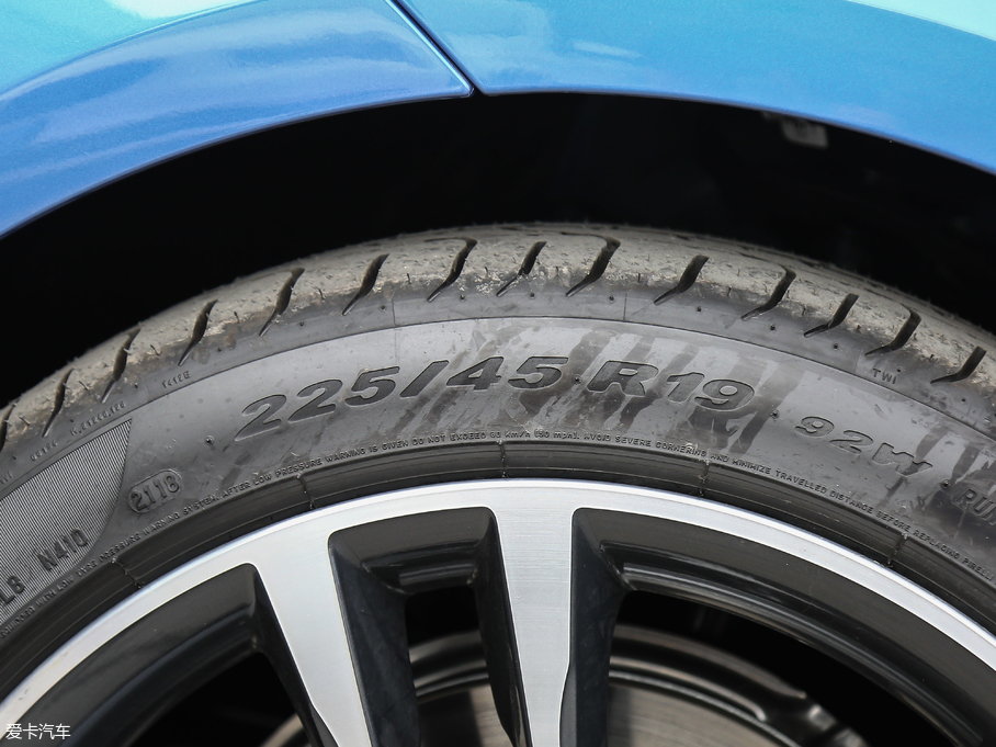 2019R3ϵGT 330i xDrive M \