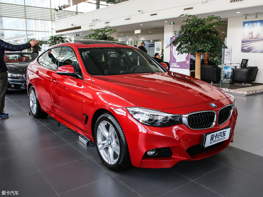 2019R3ϵGT 320i M \