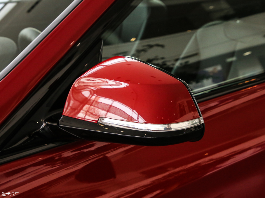 2019R3ϵGT 320i M \