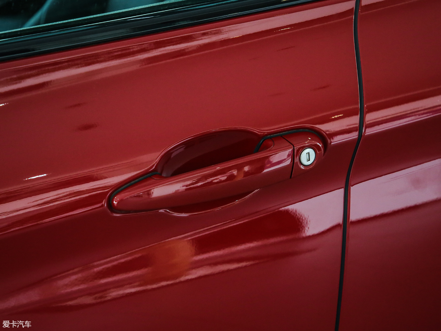 2019��R3ϵGT 320i M �\����