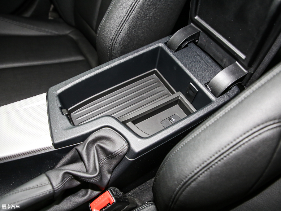 2019R3ϵGT 320i M \