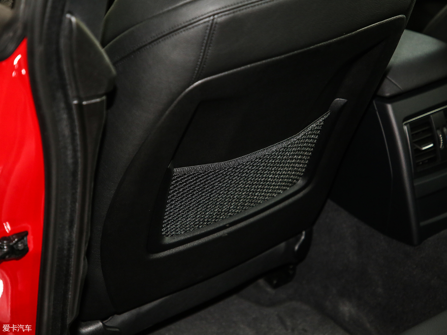 2019R3ϵGT 320i M \