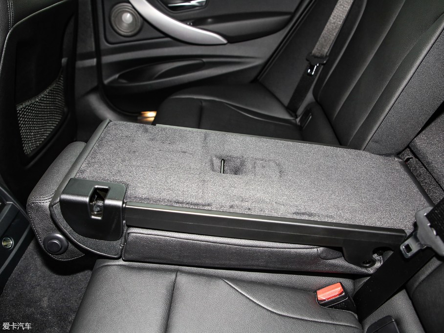 2019R3ϵGT 320i M \