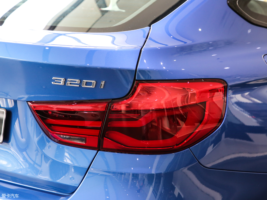 2019R3ϵGT 320i M \